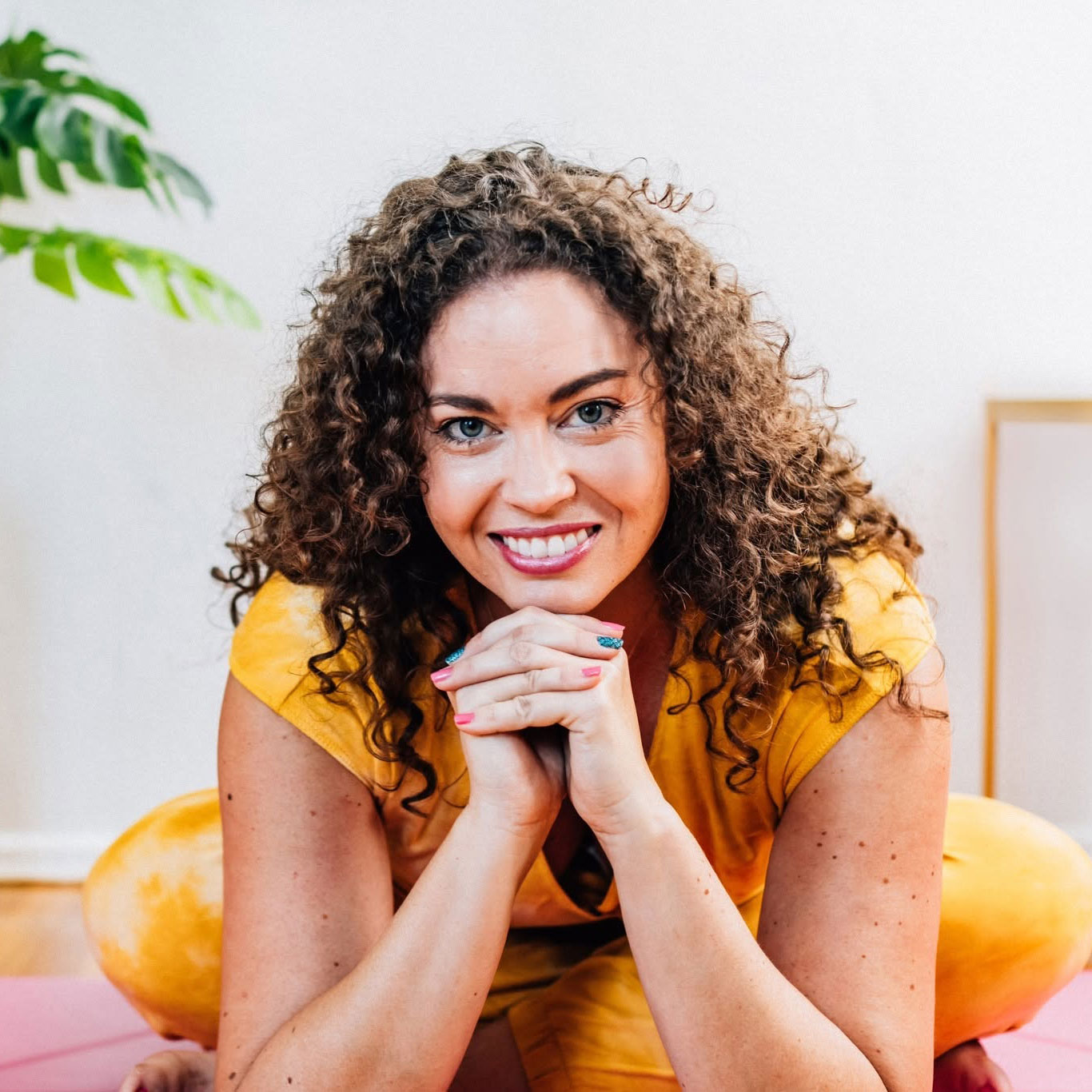 CAYA-Yoga-Wellness-Healing-Womans-Coach-Consultation-online-community-yoga-classes-workshops-amber-debarge