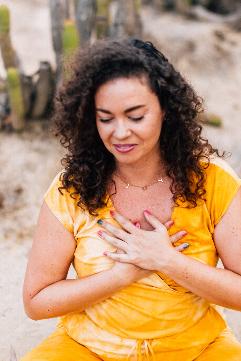 CAYA-Yoga-Wellness-Healing-Womans-Coach-Consultation-online-community-yoga-online